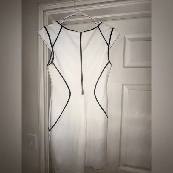 Express White Mini Dress - Picture 3 of 4